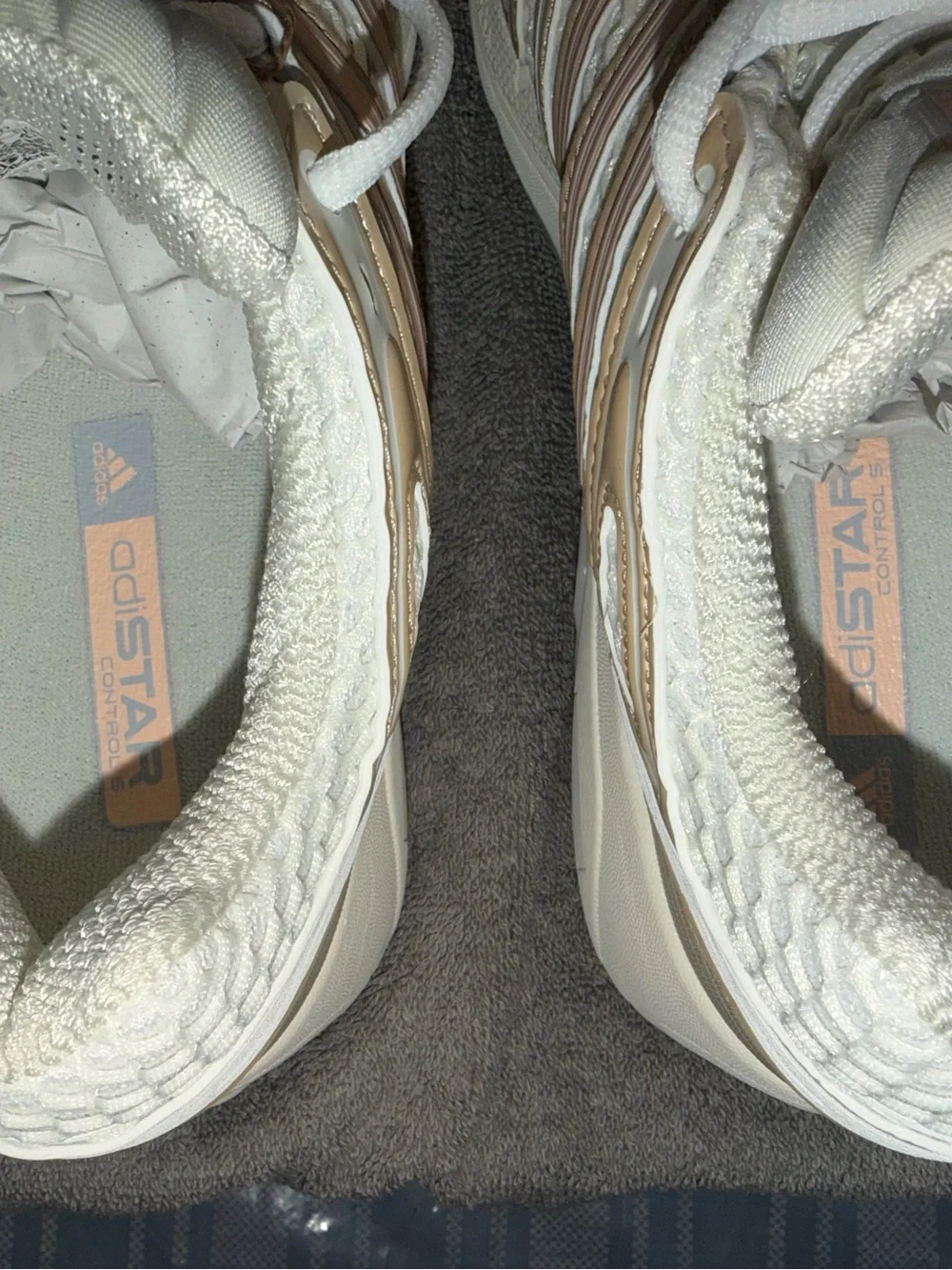 Breathable Open Mesh Size 9.5 NWT Adidas Adistar Control 5 W Sneakers
